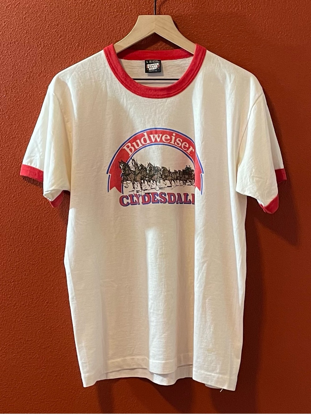 Vintage Budweiser Men’s 80’s Clydesdale USA Made Graphic Ringer Tee Shirt